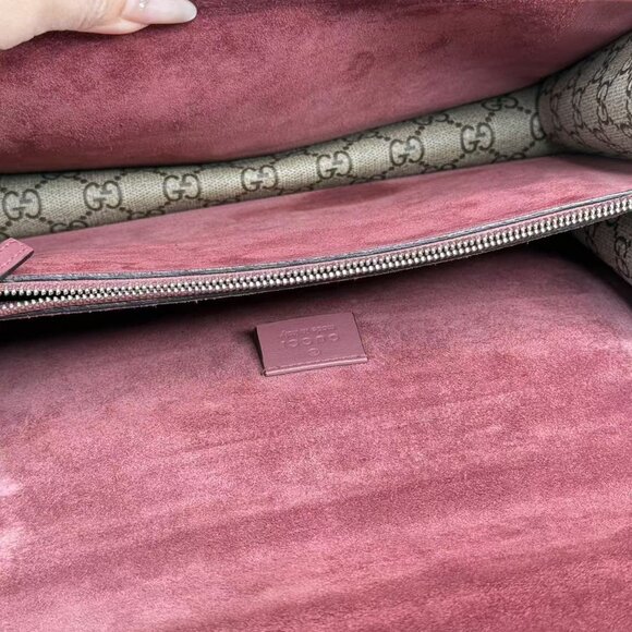 Gucci GG Logo Supreme Medium Dionysus Shoulder Bag with Floral Accent and Red Tr - Picture 10 of 11